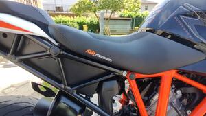 KTM 1290 Super Duke GT (2021) 