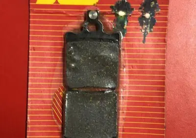 COPPIA PASTIGLIE SBS 65.65740 PER PASTIGLIE FRENO - Annuncio 9494482