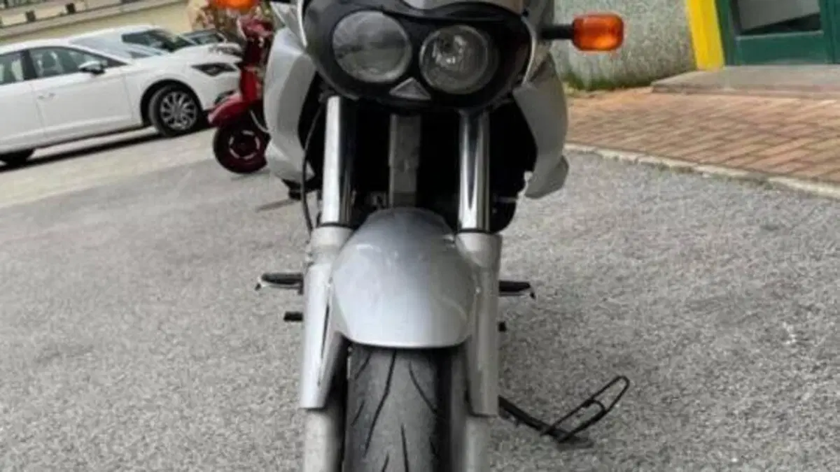 Bmw F 650 CS Scarver (2001 - 06)  (6)