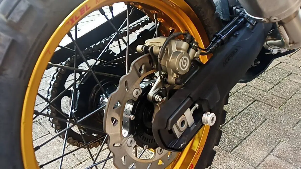 Yamaha Ténéré 700 World Raid (2022 - 25)  (14)