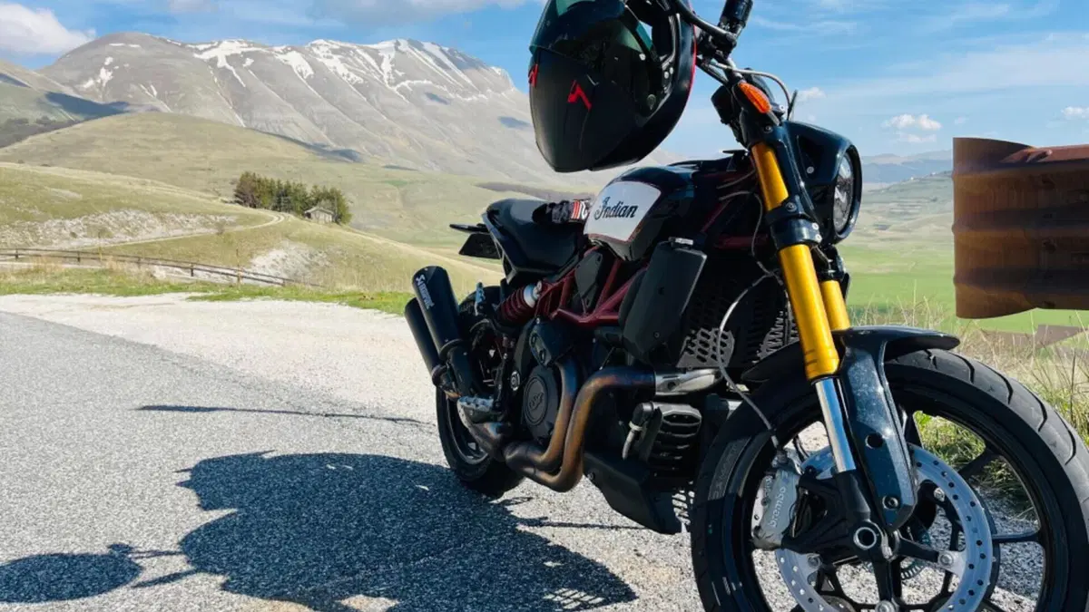 Indian FTR 1200 S (2019 - 20)  (2)