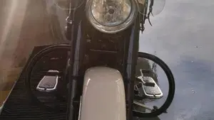 Harley-Davidson 1585 Softail Deluxe (2011) - FLSTN  (4)