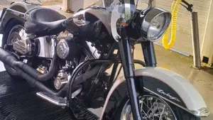 Harley-Davidson 1585 Softail Deluxe (2011) - FLSTN  (5)
