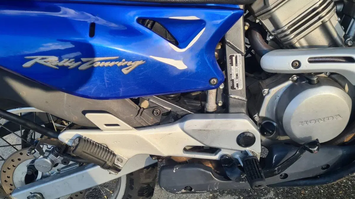 Honda Transalp XL 650V (2000 - 04)  (4)