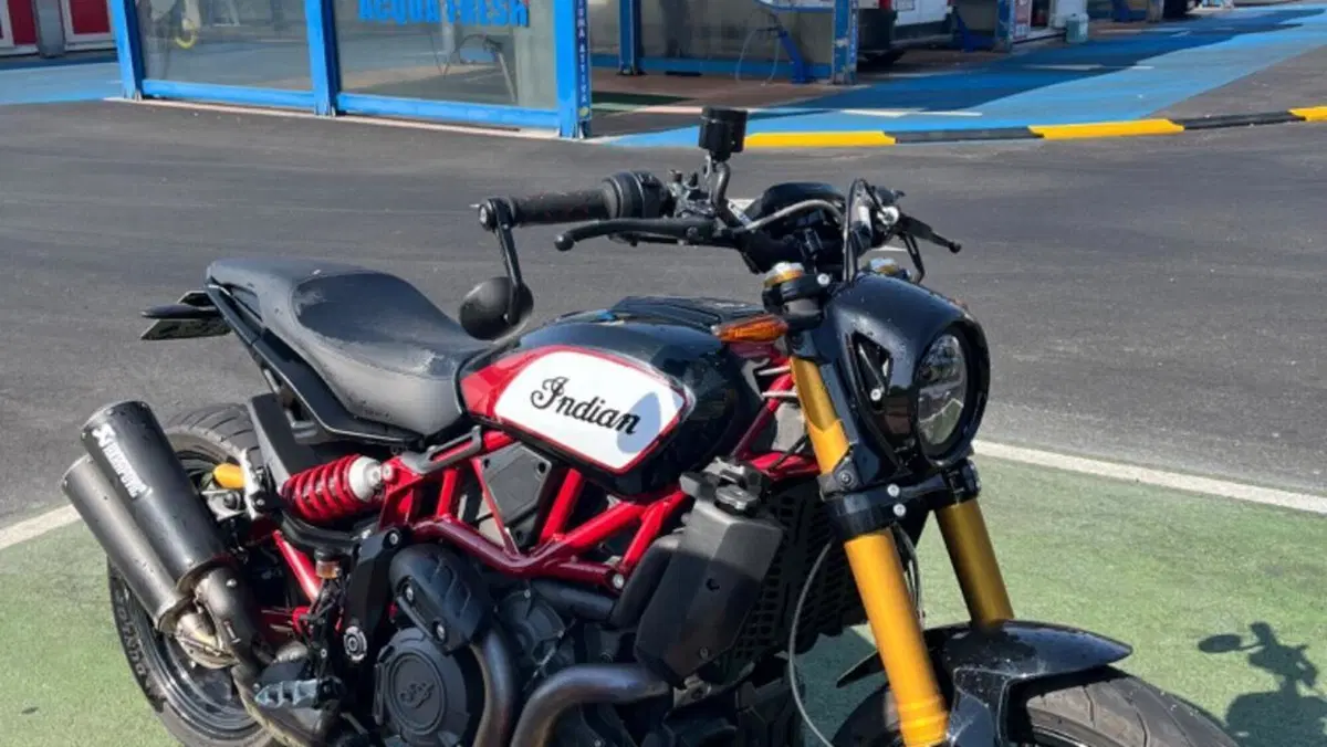 Indian FTR 1200 S (2019 - 20) 