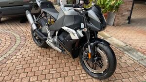 EBR - Erik Buell Racing 1190 RS (2014 - 15) 