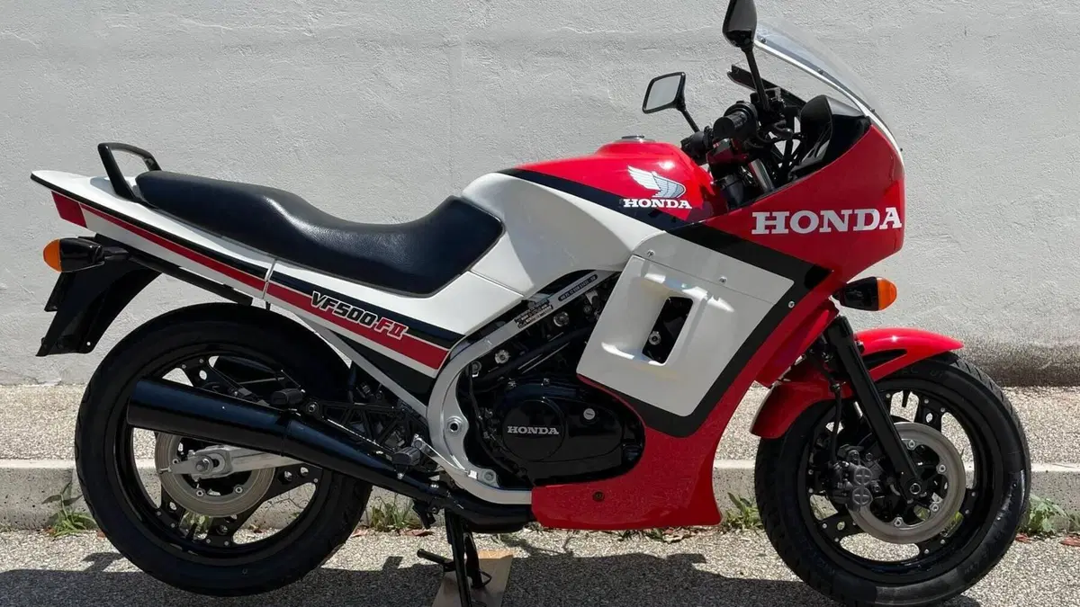 Honda   (4)