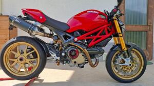 Ducati Monster 1100 S (2009-10) 