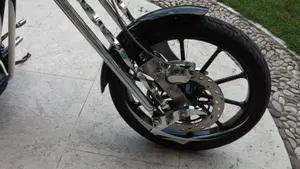 Harley-Davidson 1450 Deluxe (2005 - 06) - FLSTNI  (11)