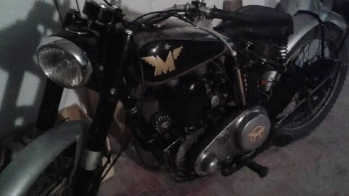 Matchless   (19)