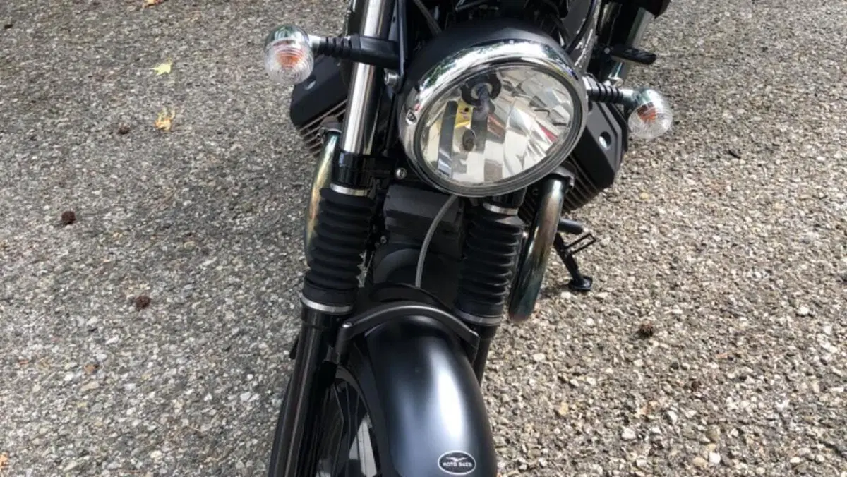 Moto Guzzi V7 Special (2012 - 14)  (3)
