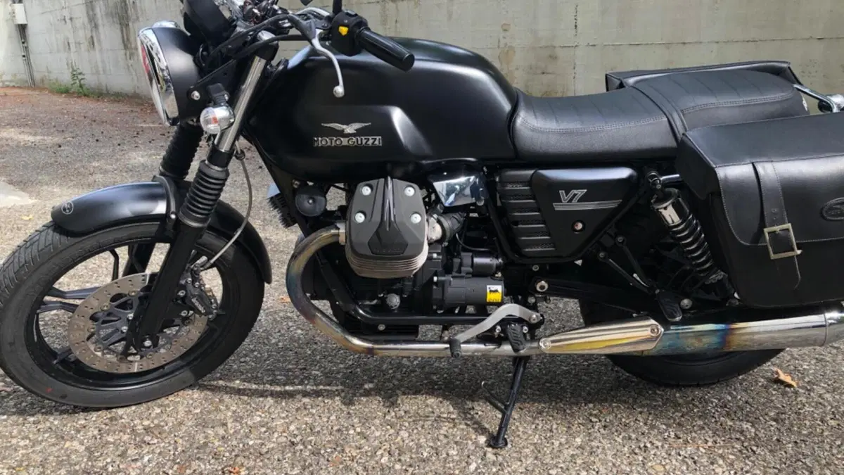 Moto Guzzi V7 Special (2012 - 14)  (4)