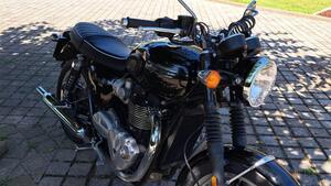 Triumph Bonneville T120 (2021 - 25) 