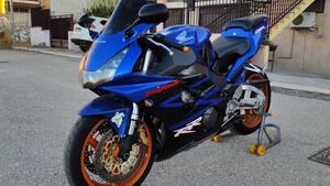 Honda CBR 900 RR Fireblade (2002 - 04) 