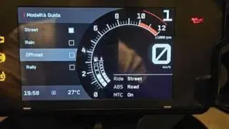 KTM 890 Adventure (2022) usata