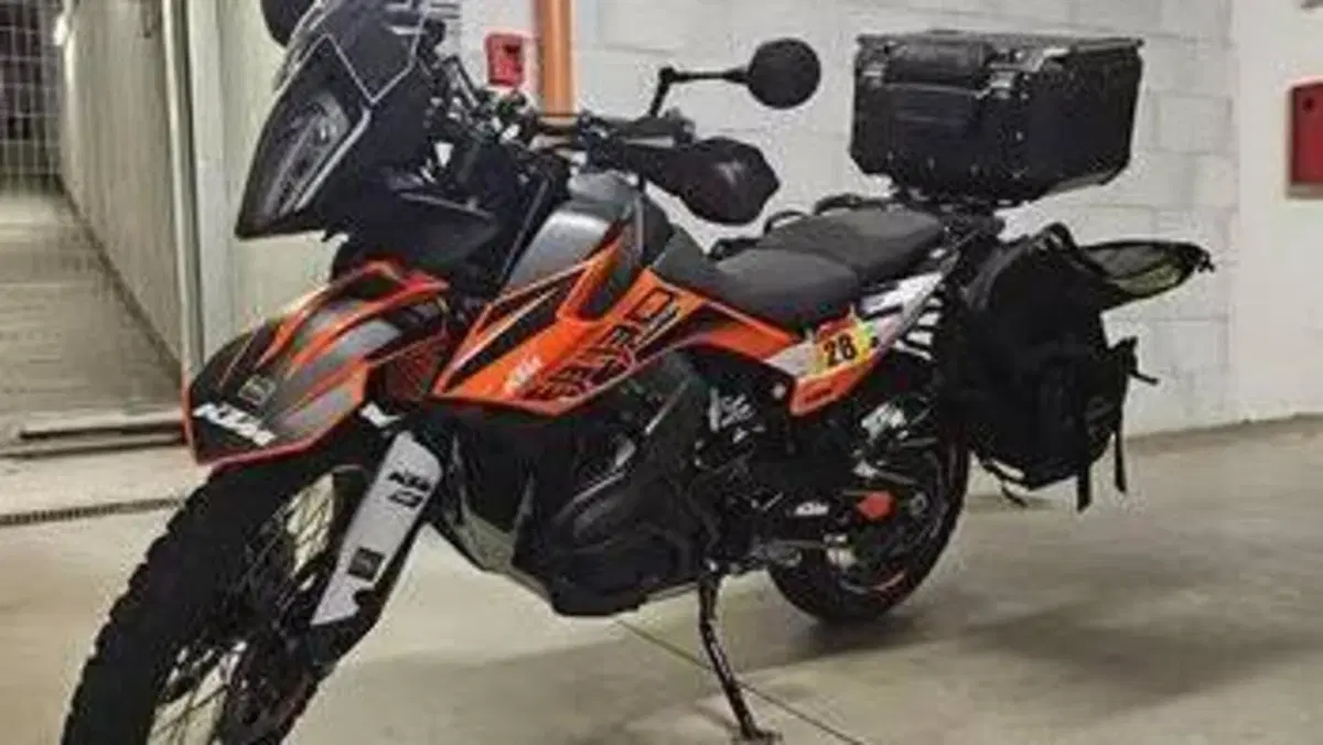 KTM 890 Adventure (2022)  (5)