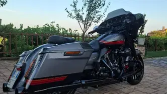 Harley-Davidson 117 Street Glide (2018 - 20) - FLHXSE usata