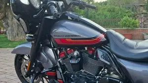 Harley-Davidson 117 Street Glide (2018 - 20) - FLHXSE  (7)