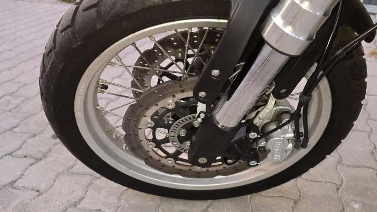Benelli Leoncino 500 Trail (2021 - 26)  (7)