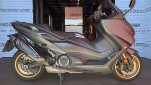 Yamaha T-Max 560 Tech Max (2021) 