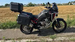 Honda Africa Twin CRF 1100L DCT (2020 - 21)  (5)