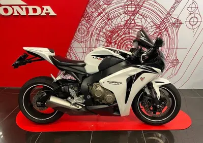 Honda CBR 1000 RR Fireblade (2008 - 11) - Annuncio 9517542
