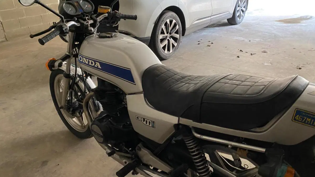 Honda   (2)