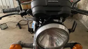 Honda   (8)