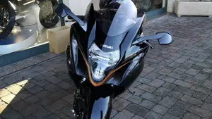 Suzuki GSX 1300 R Hayabusa (2021 - 24)  (3)
