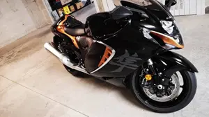 Suzuki GSX 1300 R Hayabusa (2021 - 24)  (7)