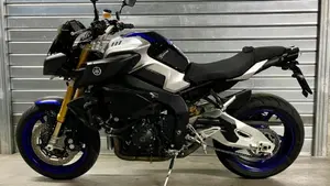 Yamaha MT-10 SP (2017 - 20)  (2)