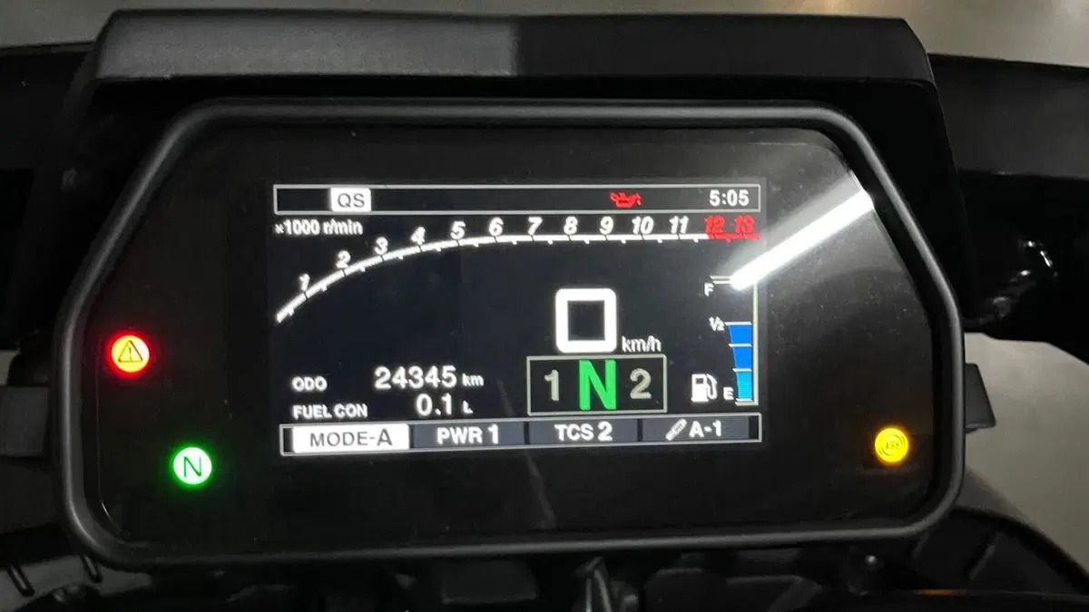 Yamaha MT-10 SP (2017 - 20)  (4)
