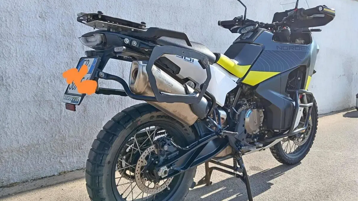 Husqvarna Norden 901 (2022 - 26)  (3)
