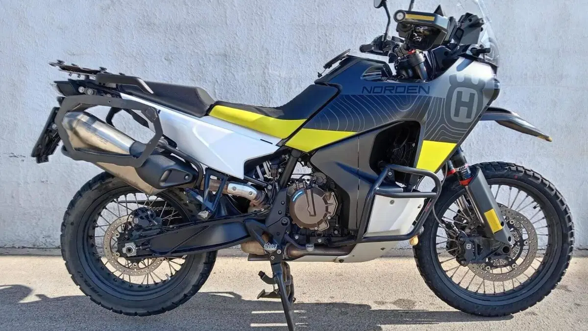Husqvarna Norden 901 (2022 - 26)  (4)