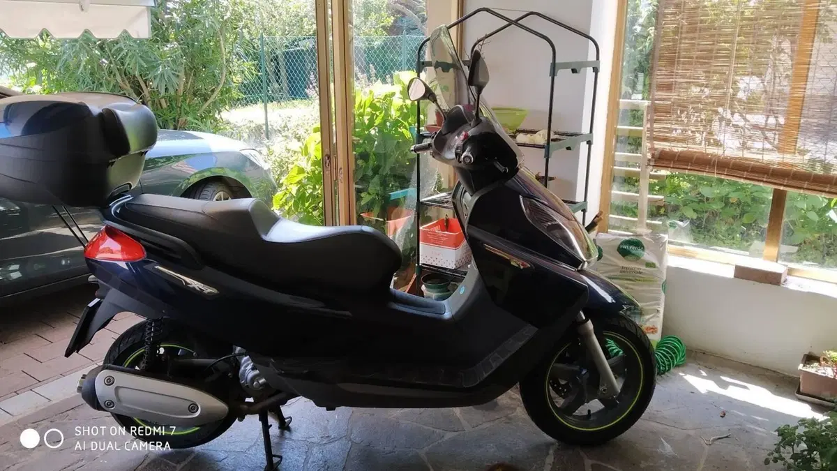 Piaggio X7 250 (2007 - 12)  (2)