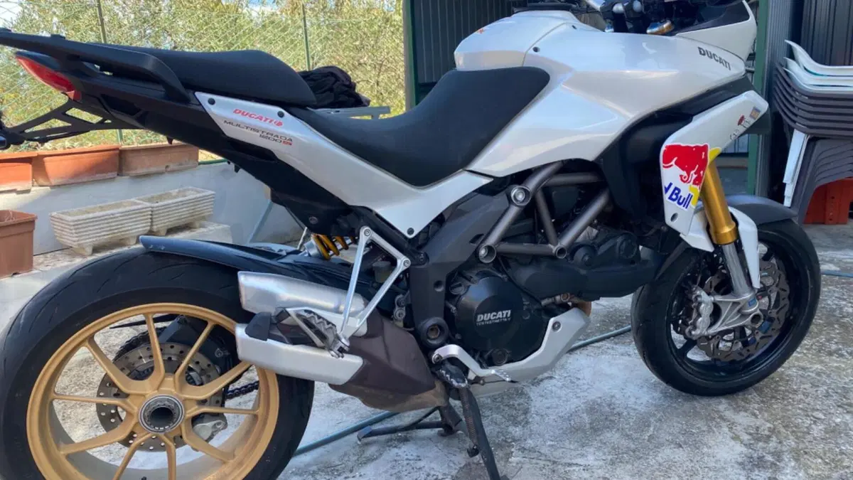 Ducati Multistrada 1200 S Touring (2010 - 12)  (4)