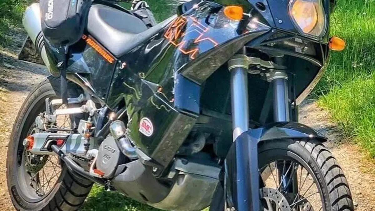 KTM 950 Adventure (2003 - 06)  (4)