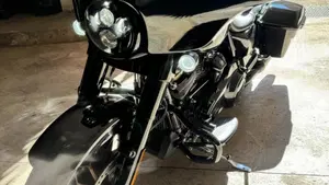 Harley-Davidson Street Glide ST (2022 - 23)  (9)