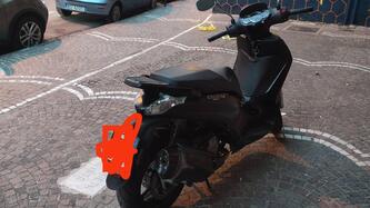 Piaggio Beverly 350 Police ABS-ASR (2018 - 20) usata