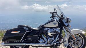 Harley-Davidson 1690 Road King (2013 - 16) - FLHR 