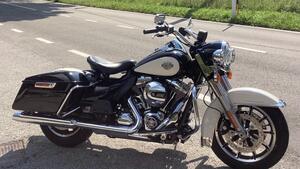 Harley-Davidson 1690 Road King (2013 - 16) - FLHR 