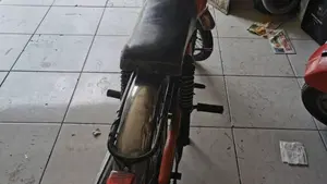 Moto Guzzi   (3)