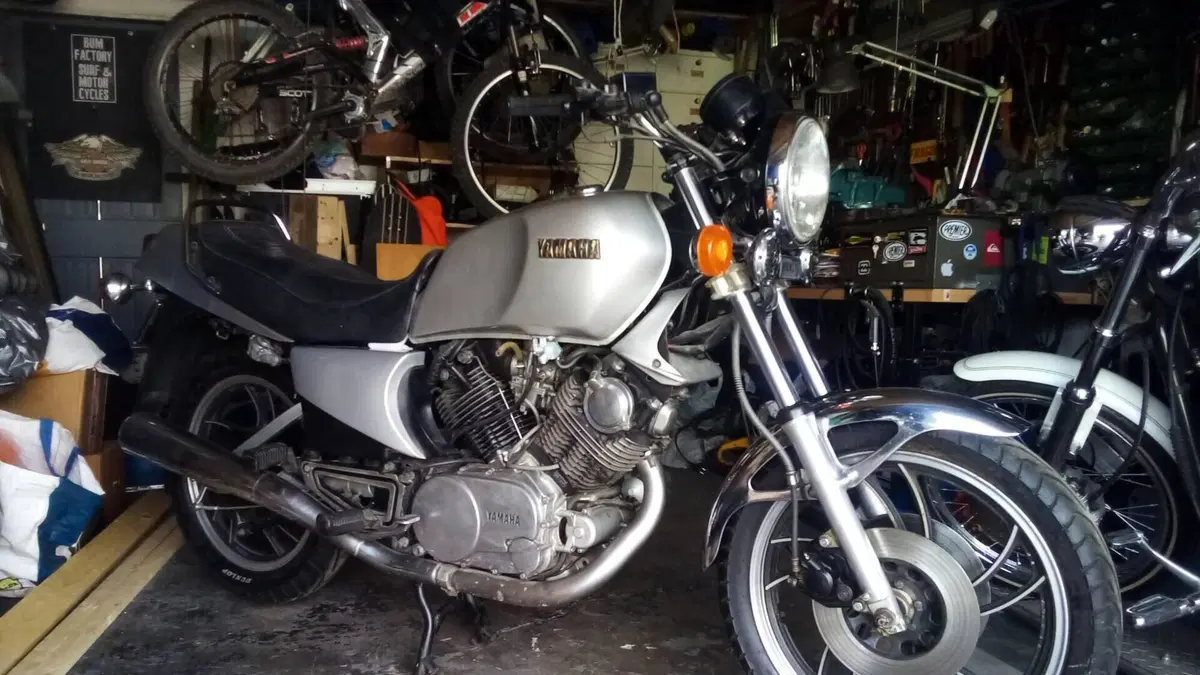 Yamaha   (2)