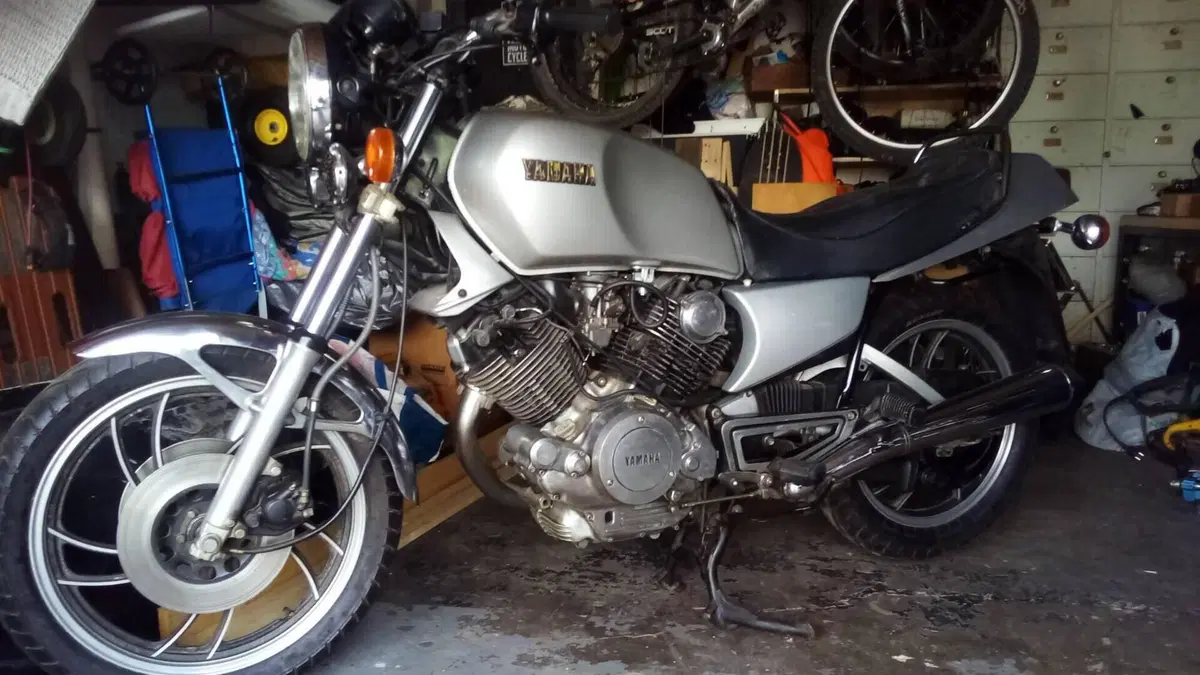 Yamaha   (7)