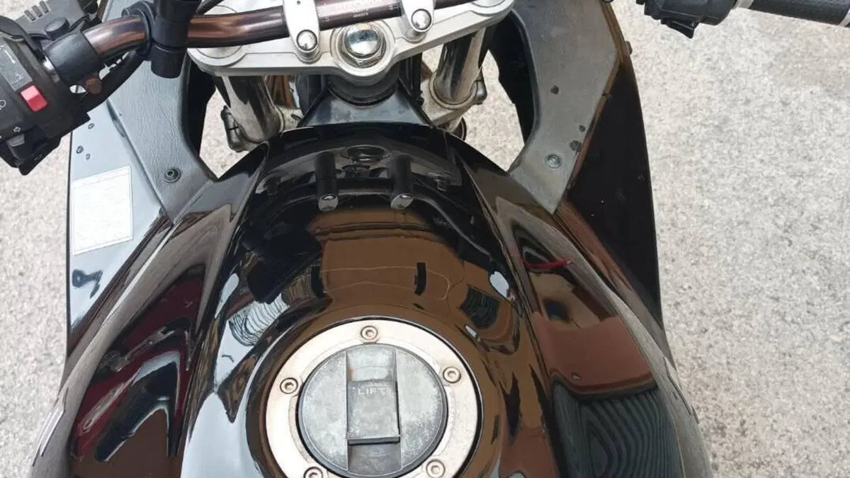 Suzuki GSF 650 Bandit S (2005 - 06)  (10)