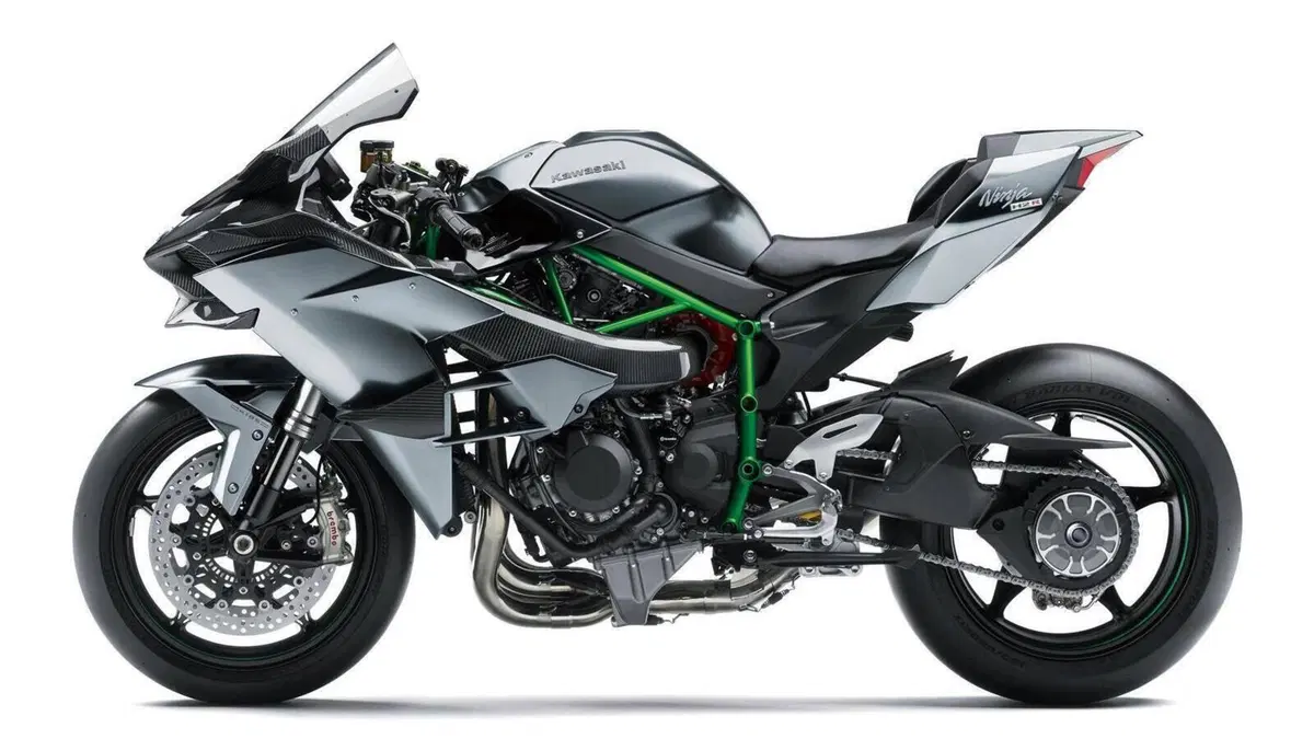 Kawasaki Ninja H2R (2022 - 26)  (3)