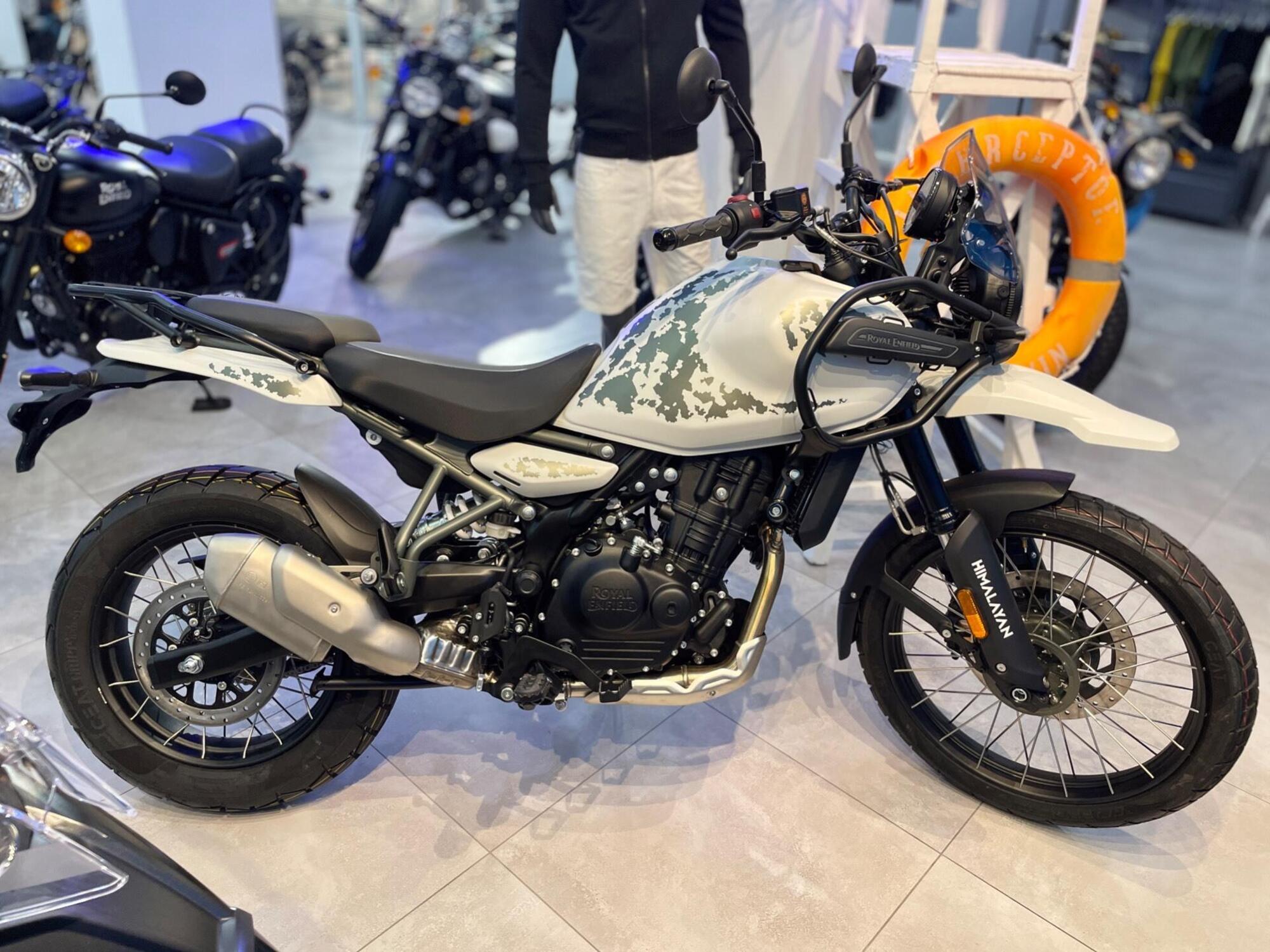 Royal Enfield Himalayan 450 (2024 - 26) Nuova