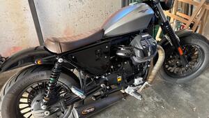 Moto Guzzi V9 Bobber (2016 - 18) 