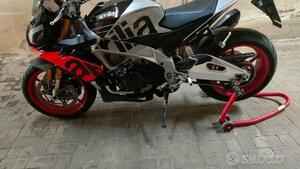 Aprilia Tuono V4 Factory (2019 - 20) 