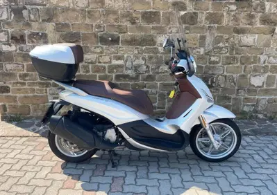 Piaggio Beverly 350 ABS (2016 - 20) - Annuncio 9554233